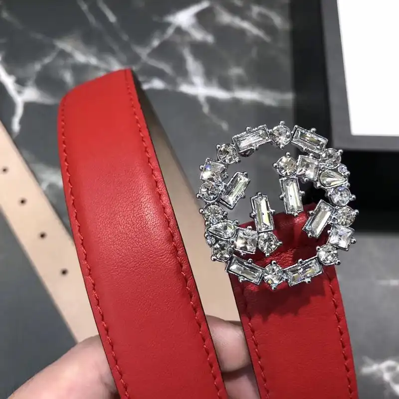 G*u*i s belte 1905bl0155