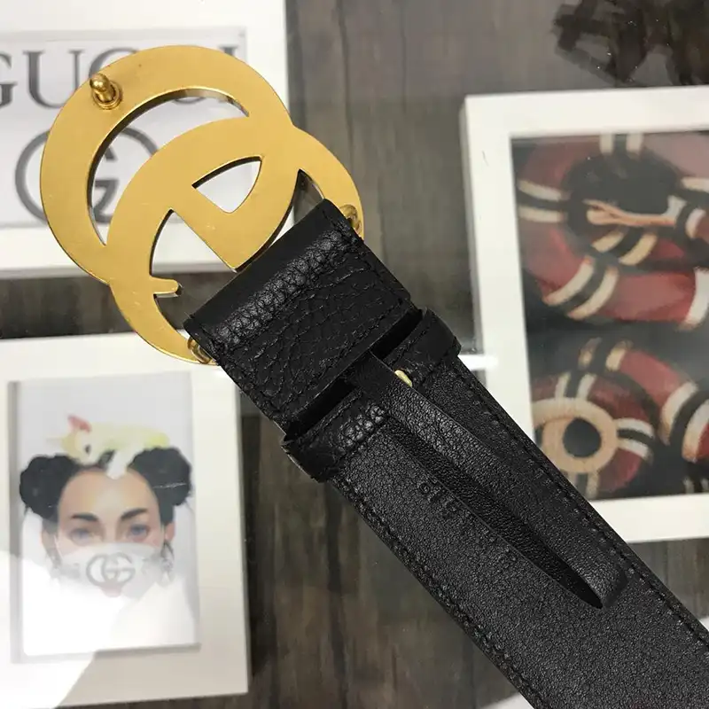 G*u*i s belte 1905bl0194