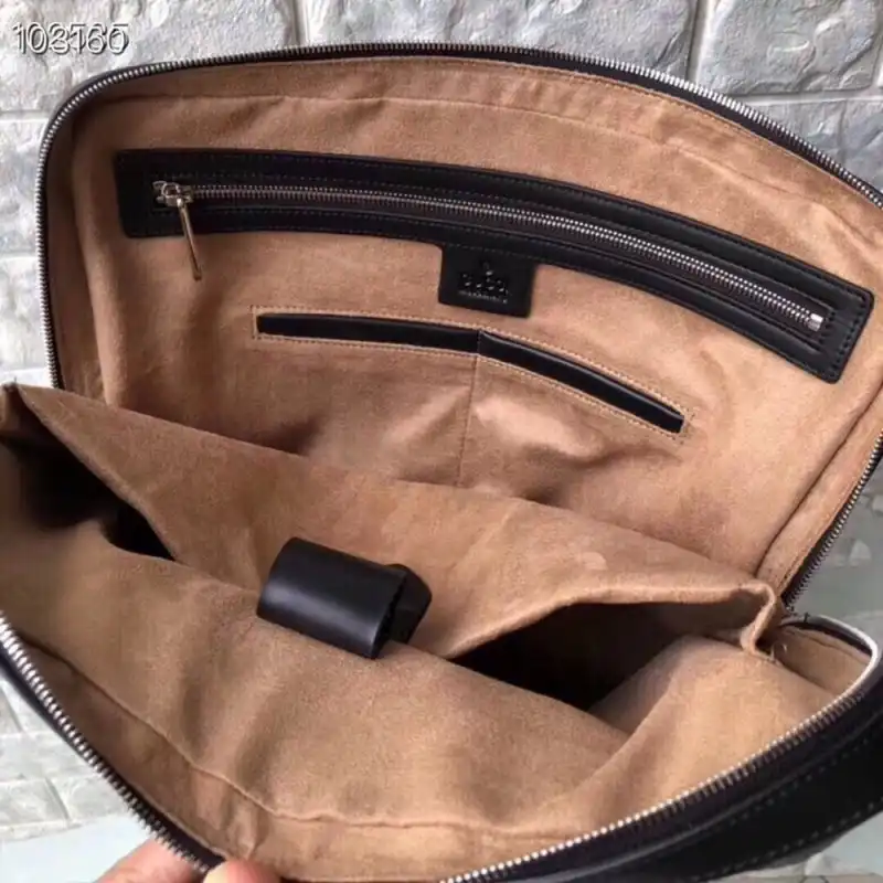 G*u*i bags 1910bb0094