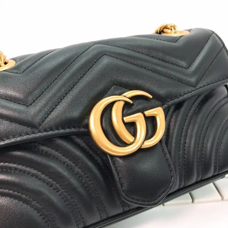 G*u*i bags 19b57g0012