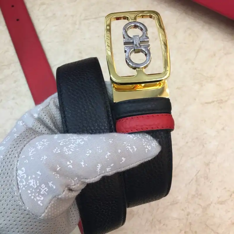 Salvatore Ferragamo s Belte 19XIA0007