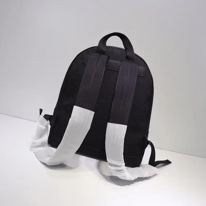 G*u*i backpack 19gm0022
