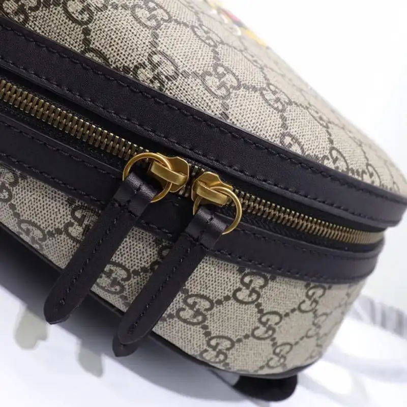 G*u*i backpack 19gm0056