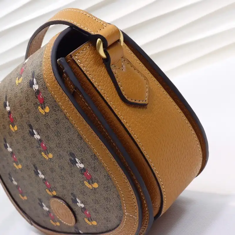 G*u*i bags 20dj570043