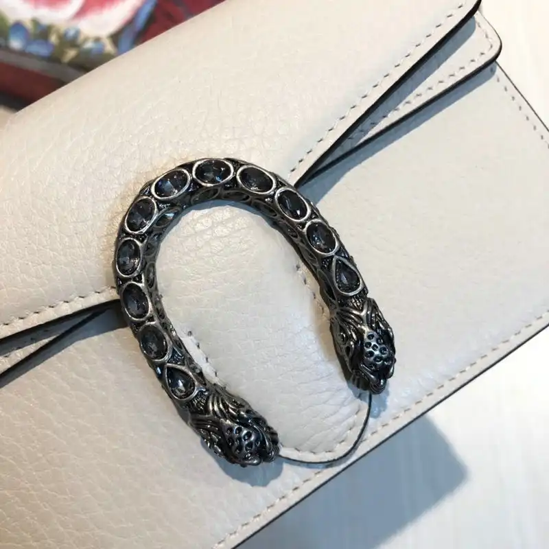 G*u*i bags 20guc0018