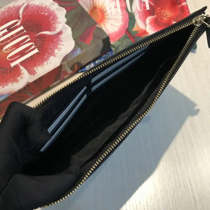 G*u*i bags 20guc0055