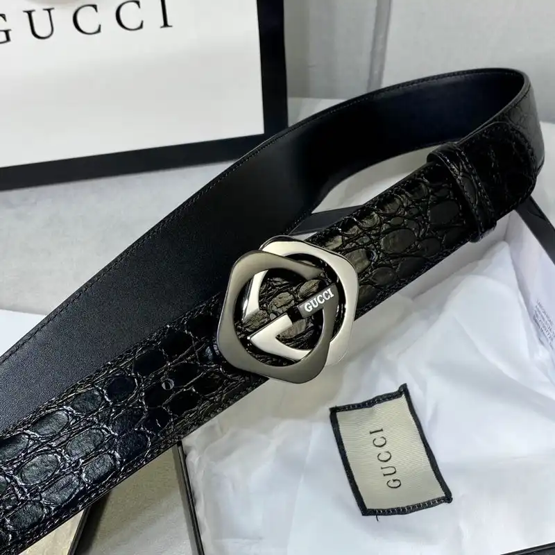 G*u*i belts 2101sh0142