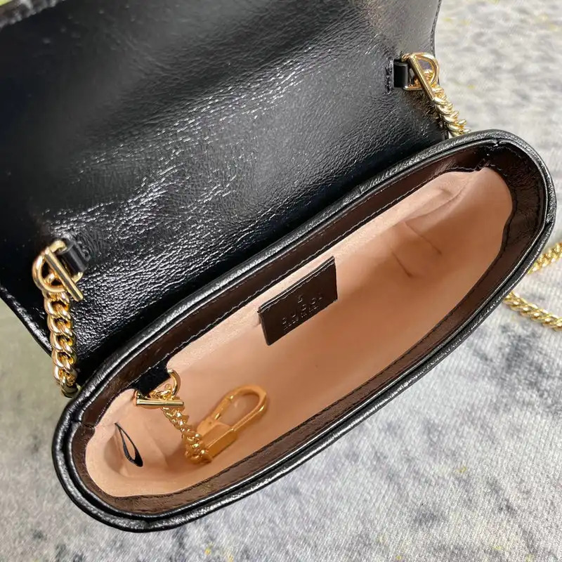 G*u*i bags 2109dj0049