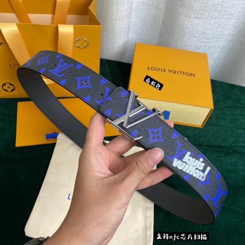 LV Belts 2109XA0023