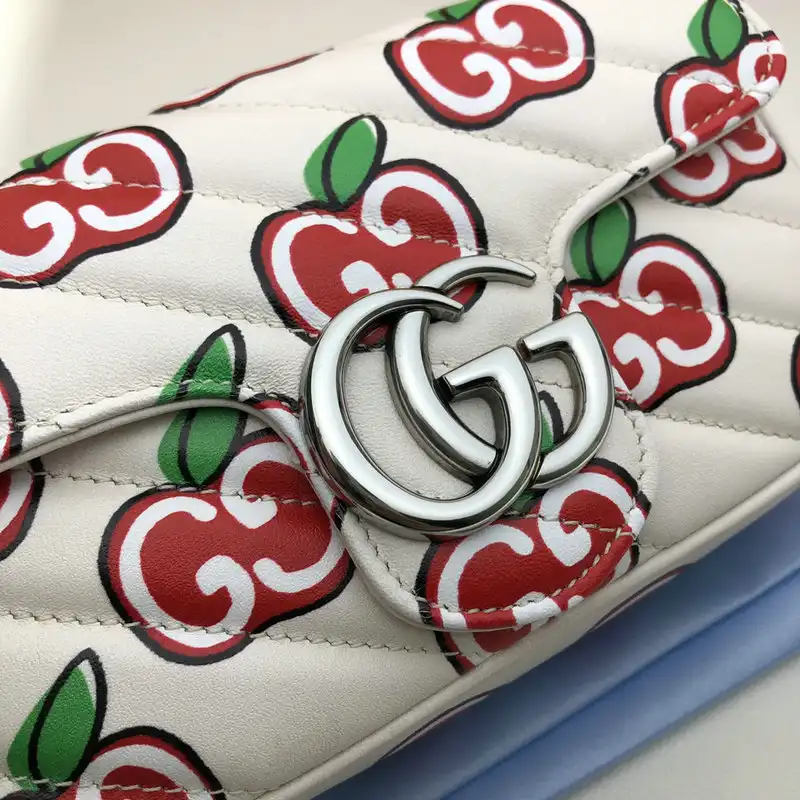 G*u*i bags 2111ya0006