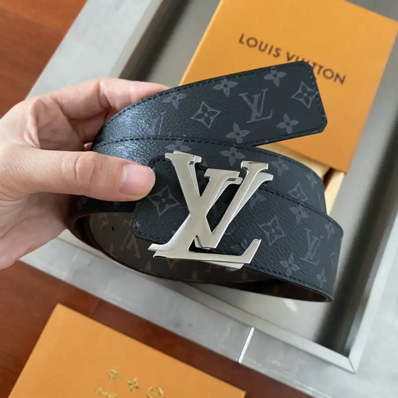 LV Belts 2204XF0022
