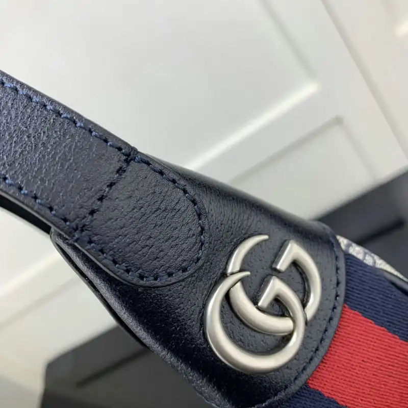 G*u*i bag 2204ya0023