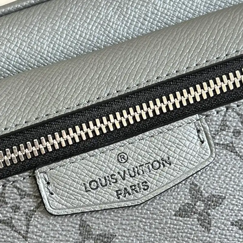 LV Bag 2206YA0054