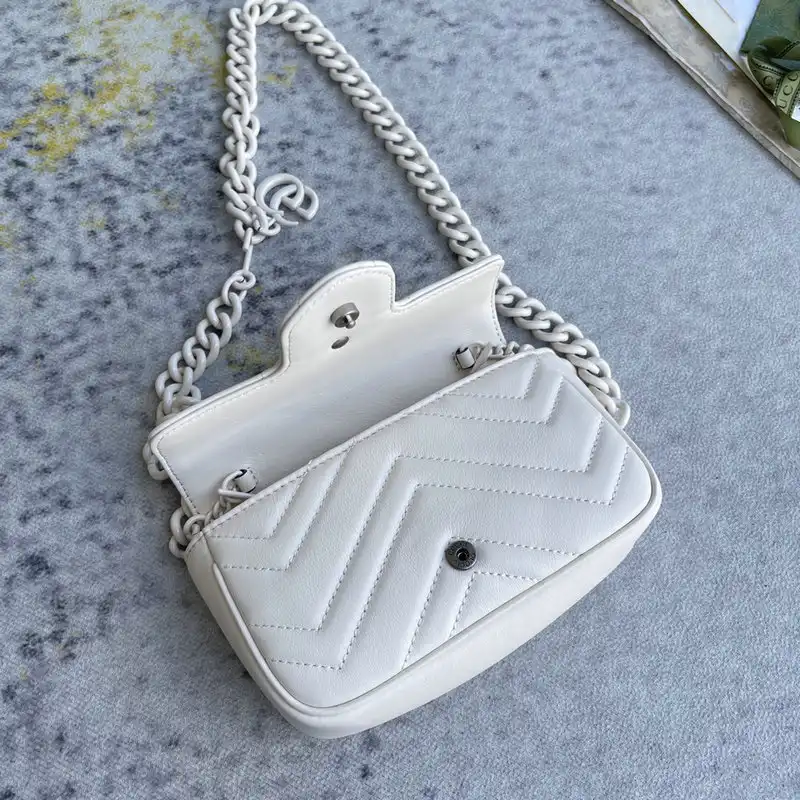 G*u*i bag 2207dj0043