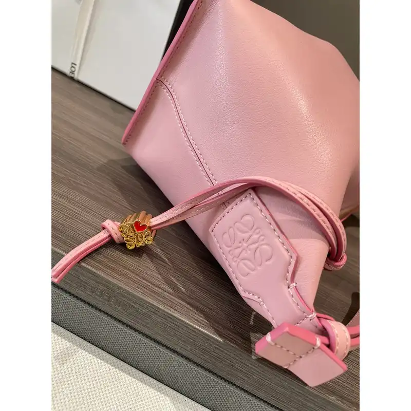 Loewe Bag 2210YA0044