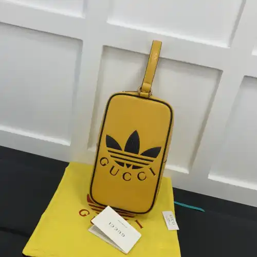 G*u*i bag 2210ya0161