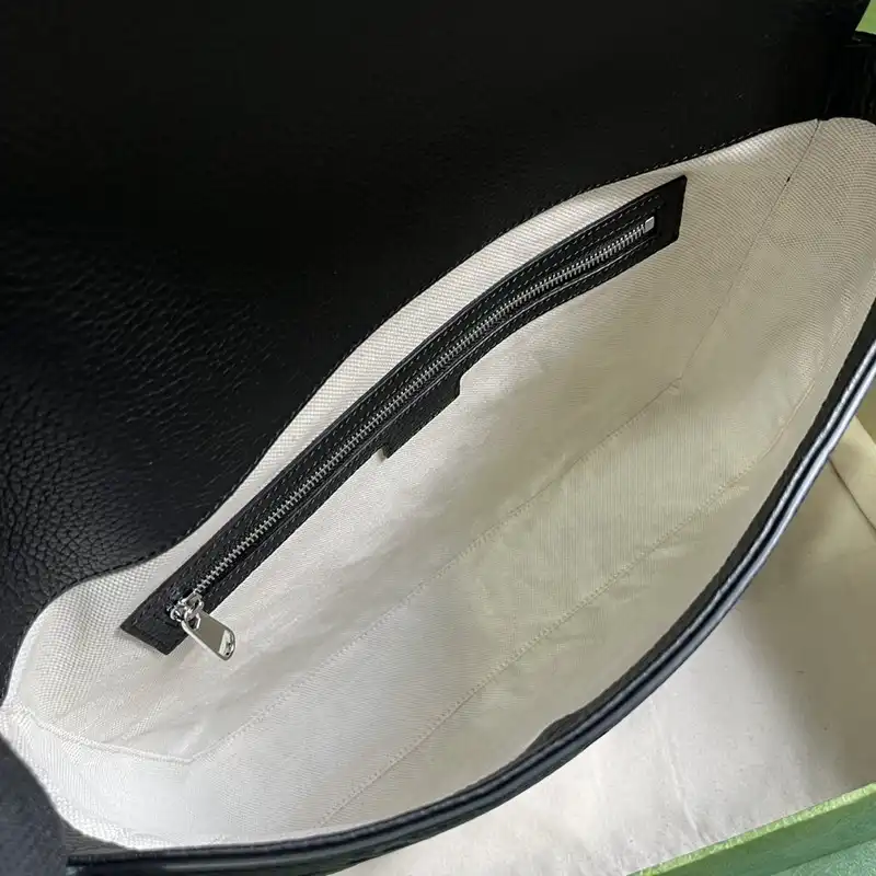 G*u*i bags 2312ya0124