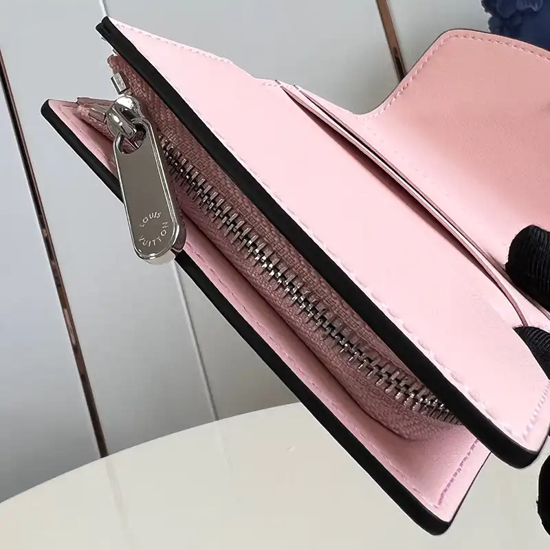 G*u*i bags 2407ya0010