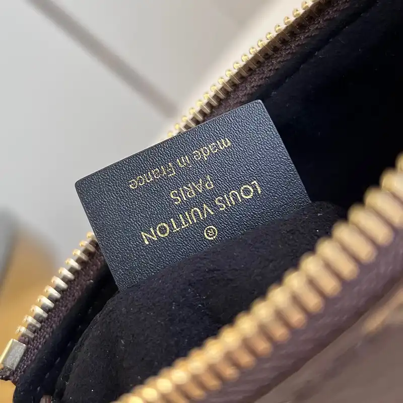 G*u*i bags 2407ya0180