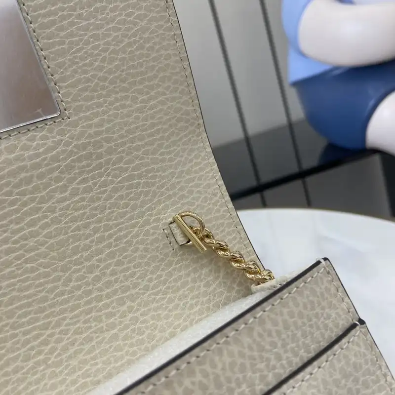 G*u*i bags 2407yz0261