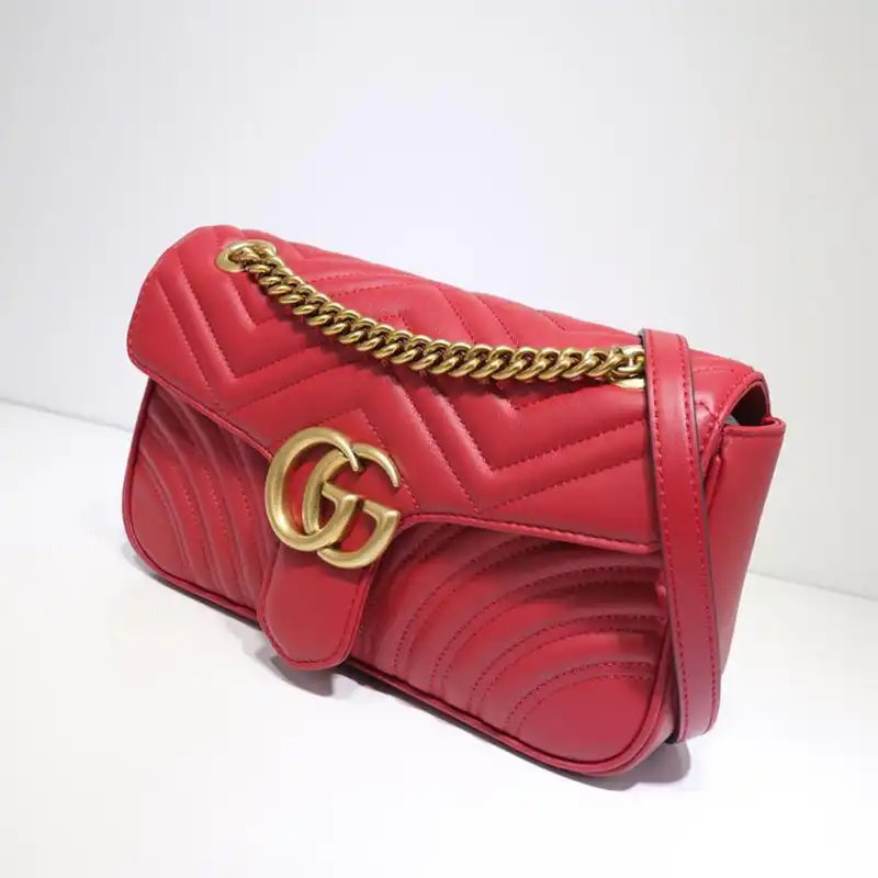 G*u*i bags 19t1l0694