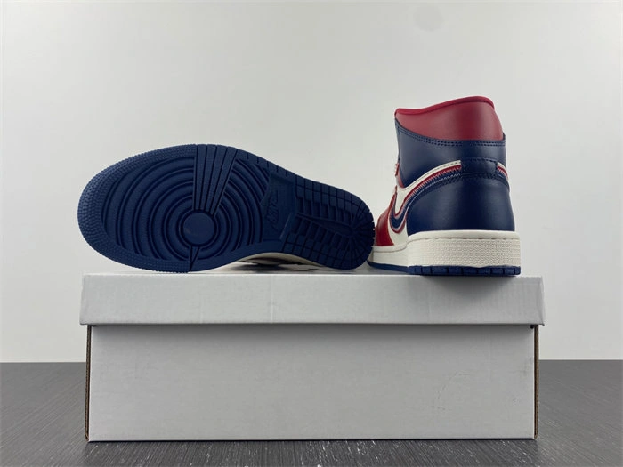 Flexible Air Jordan 1 Mid DZ5485- 3693