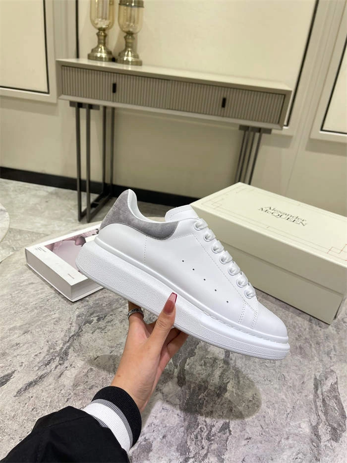 Alexander McQueen Oversized WrinkleFree 2571