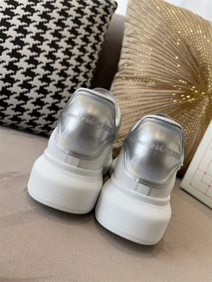 Popular Alexander McQueen Oversized 2575