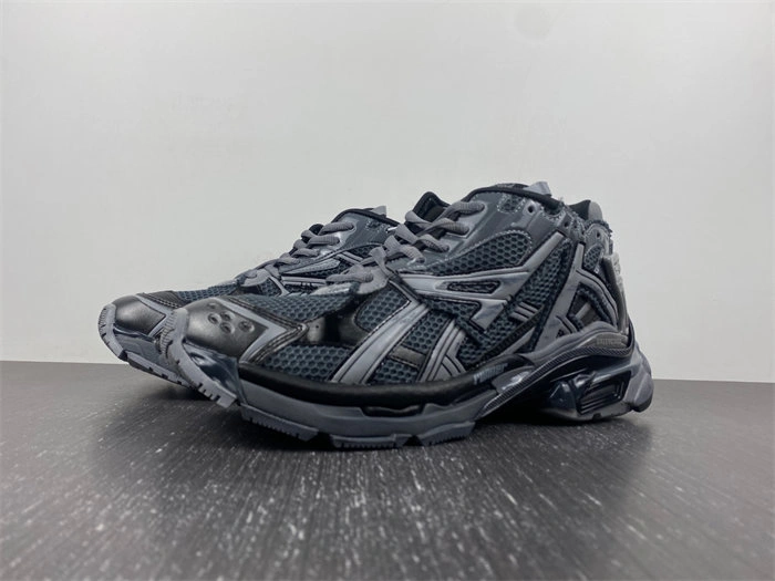 BALENCIAGA -Runner 677403 W3RBR Affordable 4376
