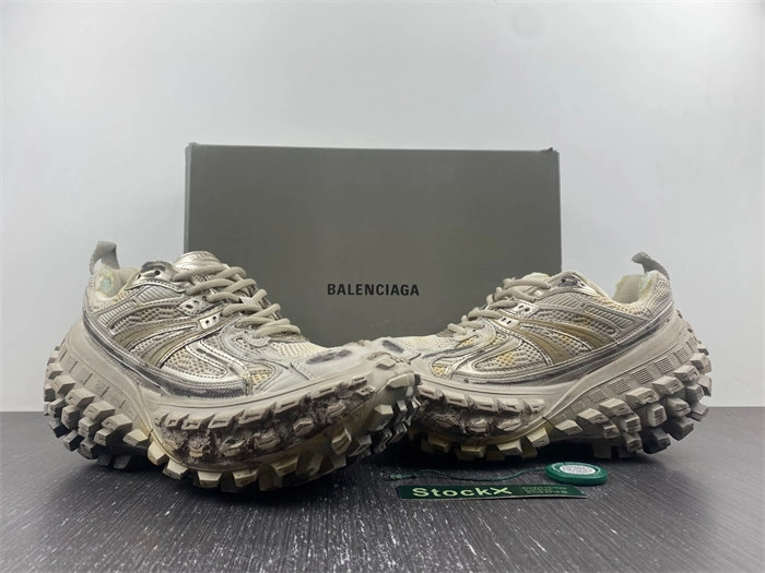 Balenciaga Defender Beige 685611 W2RAF Comfortable 4397