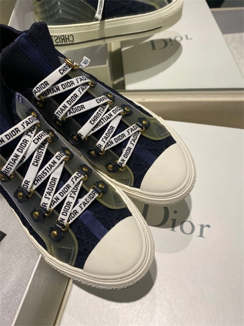 SmoothTexture DR Sneaker 1077