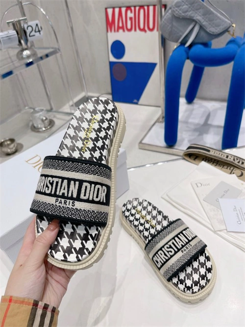 Snug Dio Slipper 5820