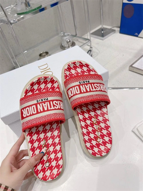 SportInspired Dio Slipper 5819