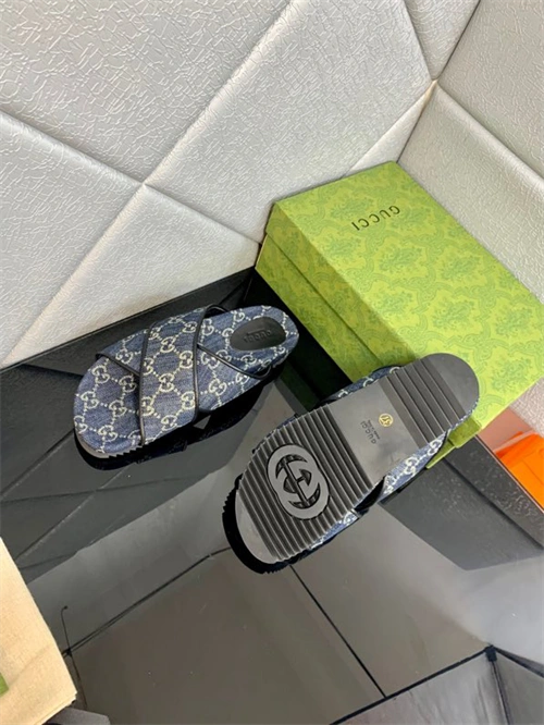 Bold Gocci Slipper 5744