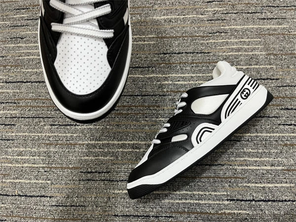 stylish G*u*i ace sneaker 109