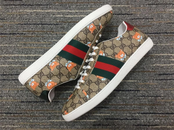 G*u*i ace sneaker zipup 130