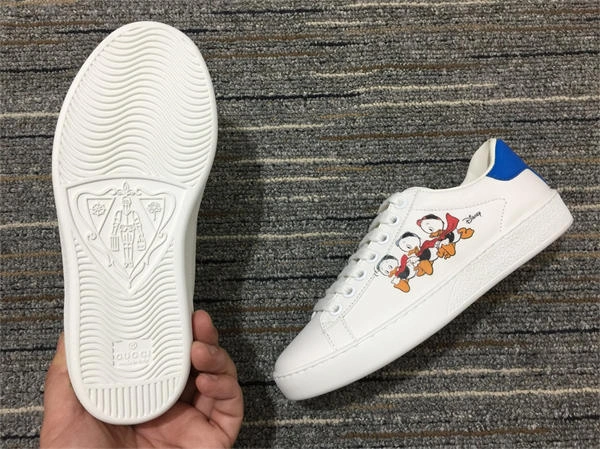 G*u*i ace sneaker minimalist 134