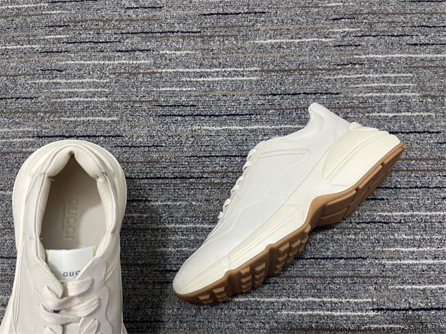 odorresistant G*u*i rhyton sneaker 261