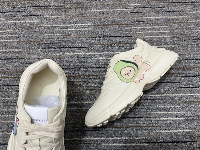 unique G*u*i rhyton sneaker 266