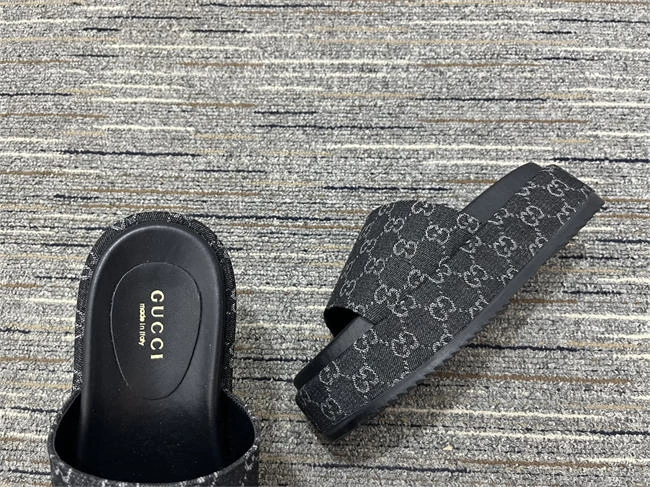 G*u*i side women odorresistant 468