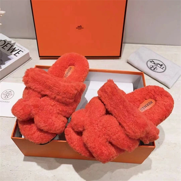 Efficient H Slipper 2380