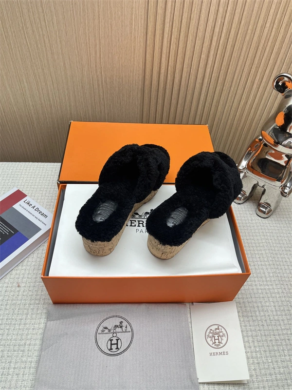 H Slipper Stylish 2384