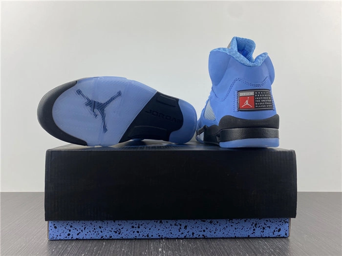 Jordan 5 UNC DV1310- Trendy 3974