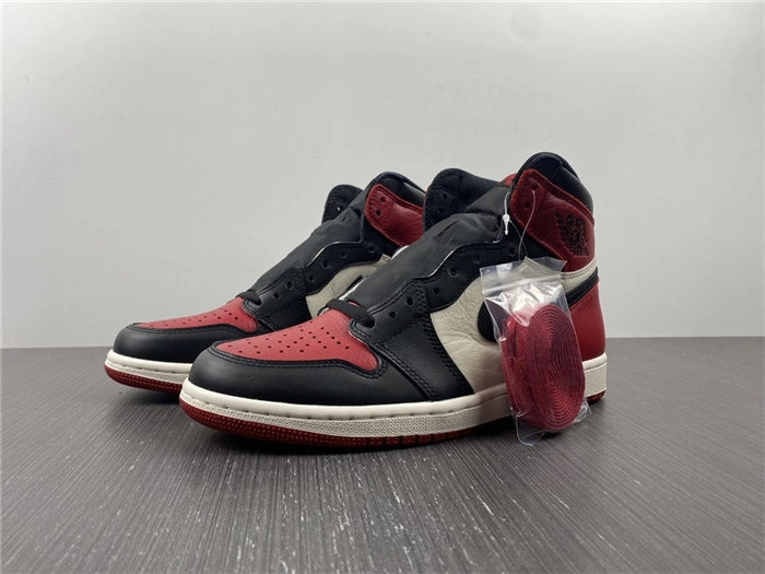 Jordan1 Retro Bred Toe 555088- Original 3632