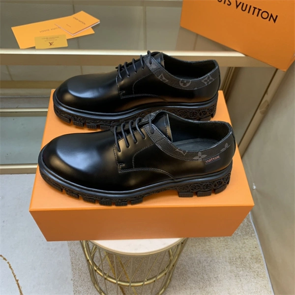 GoodFit Lv Loafer 1877