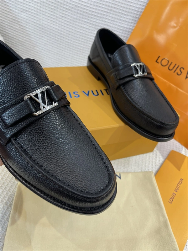 Lv Loafer WellDesigned 1928