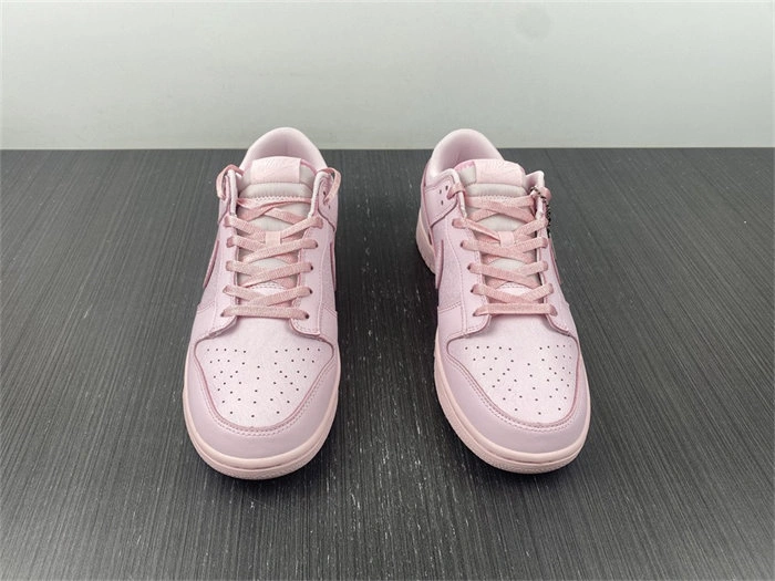 Nike Dunk Low Prism Pink 921803- Minimalist 4850