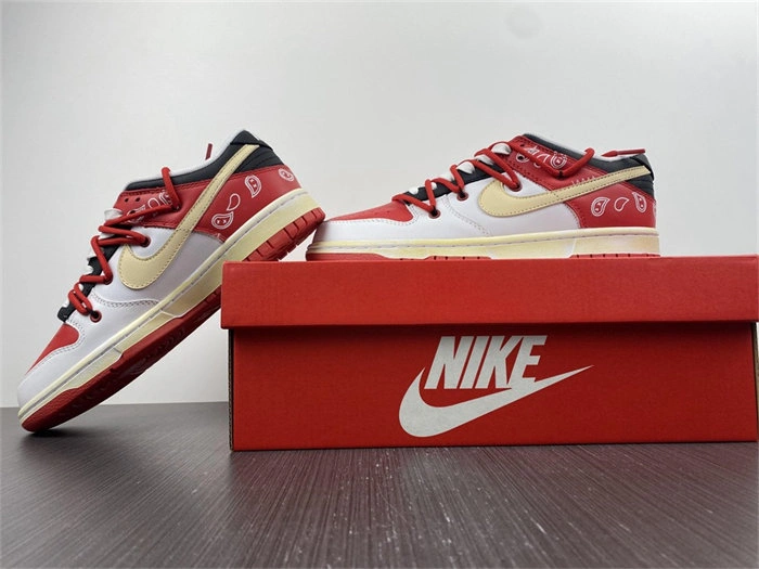 RelaxedFit Nike SB Dunk Low UNIVERSITY RED DD1391- 4815