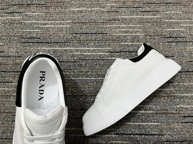 EasyMatch Prada Leather Sneaker 3318