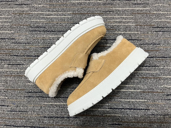 RelaxedFit Prada Sneaker Women 3391